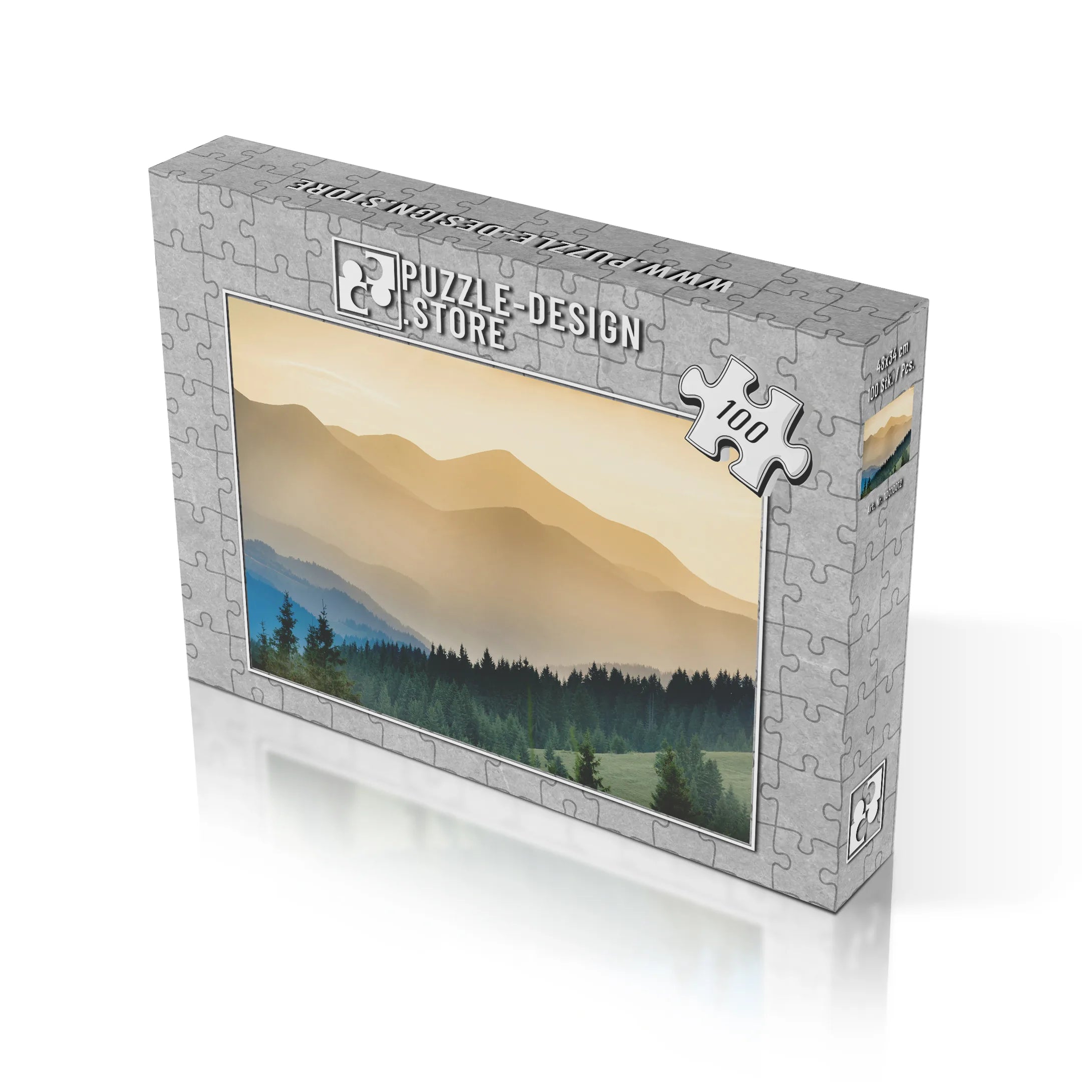 Neblige Bergsilhouetten