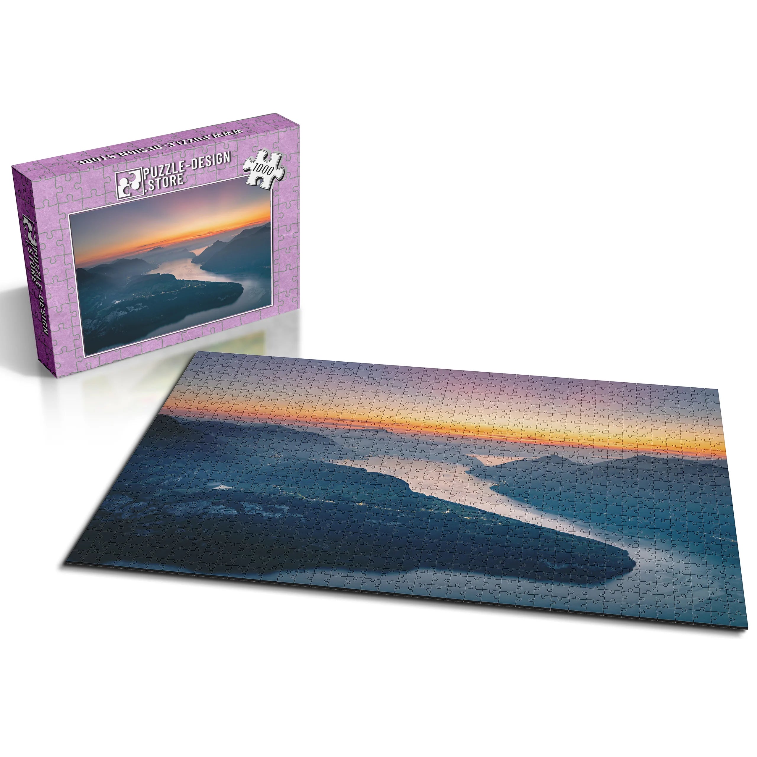 Fjordblick bei Sonnenuntergang