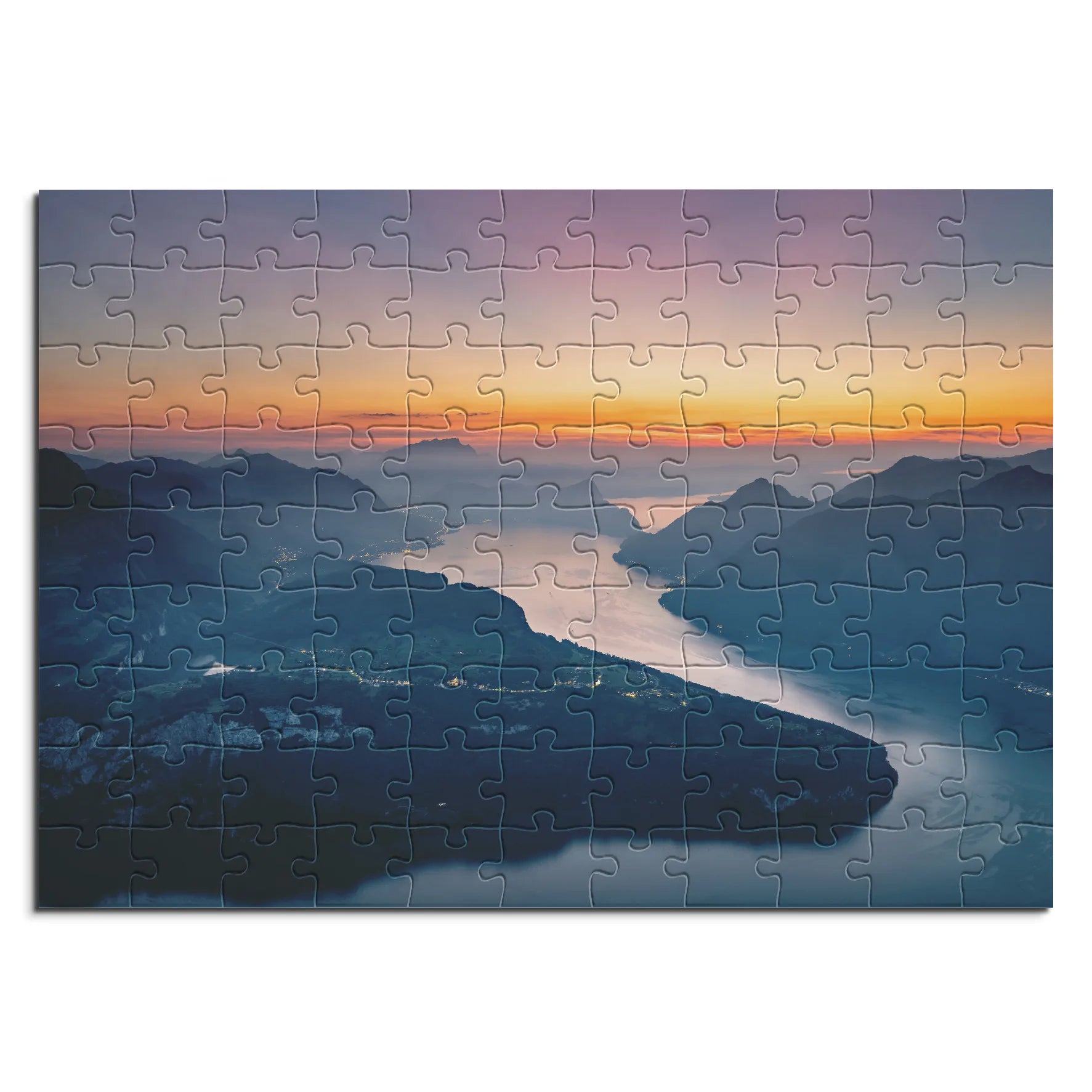 Fjordblick bei Sonnenuntergang