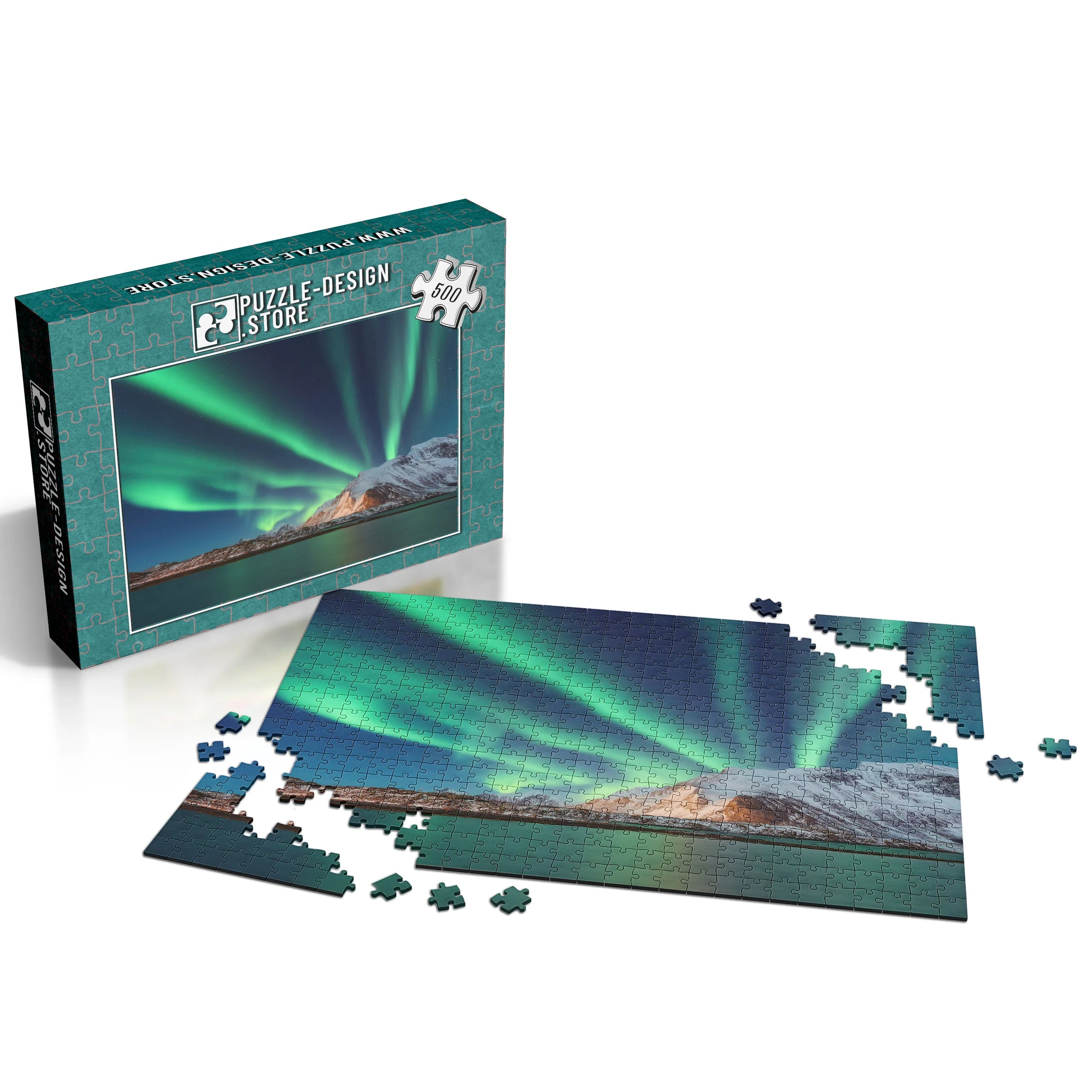 Nordlicht über Fjorden