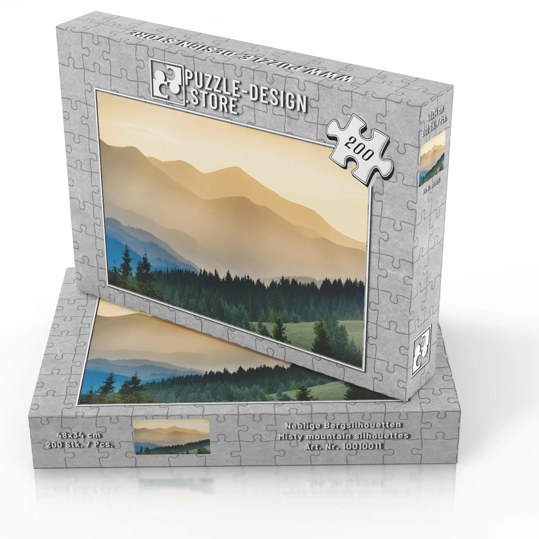 Neblige Bergsilhouetten