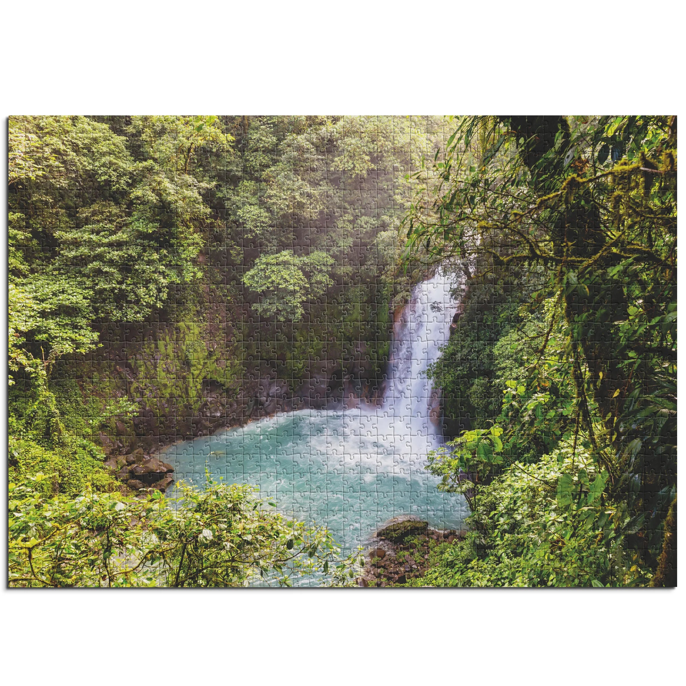 Versteckter Dschungelwasserfall