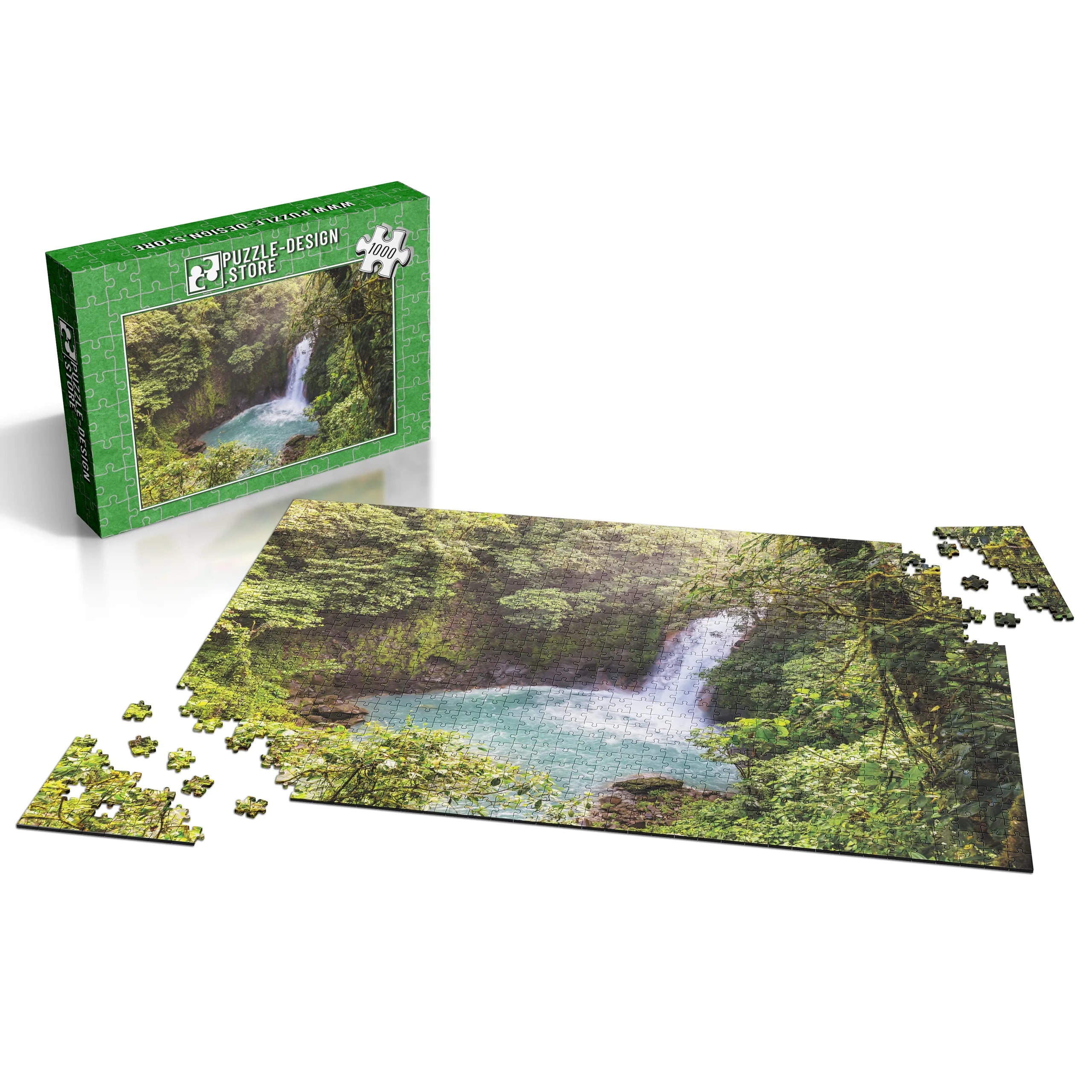 cascade cachée dans la jungle