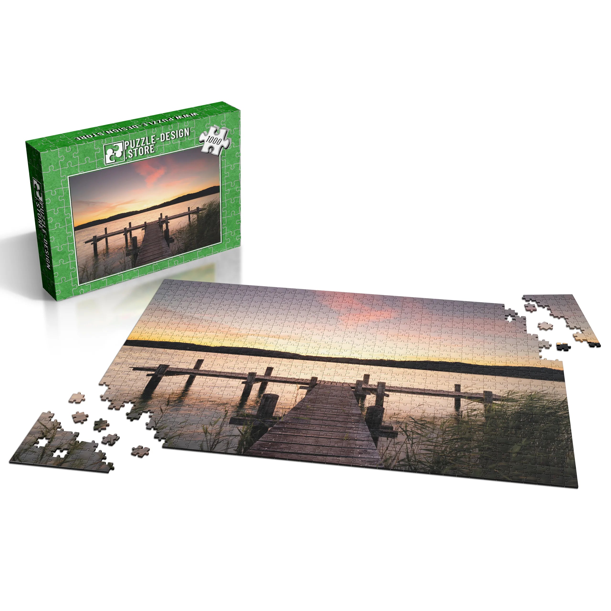 Steg im Sonnenaufgang