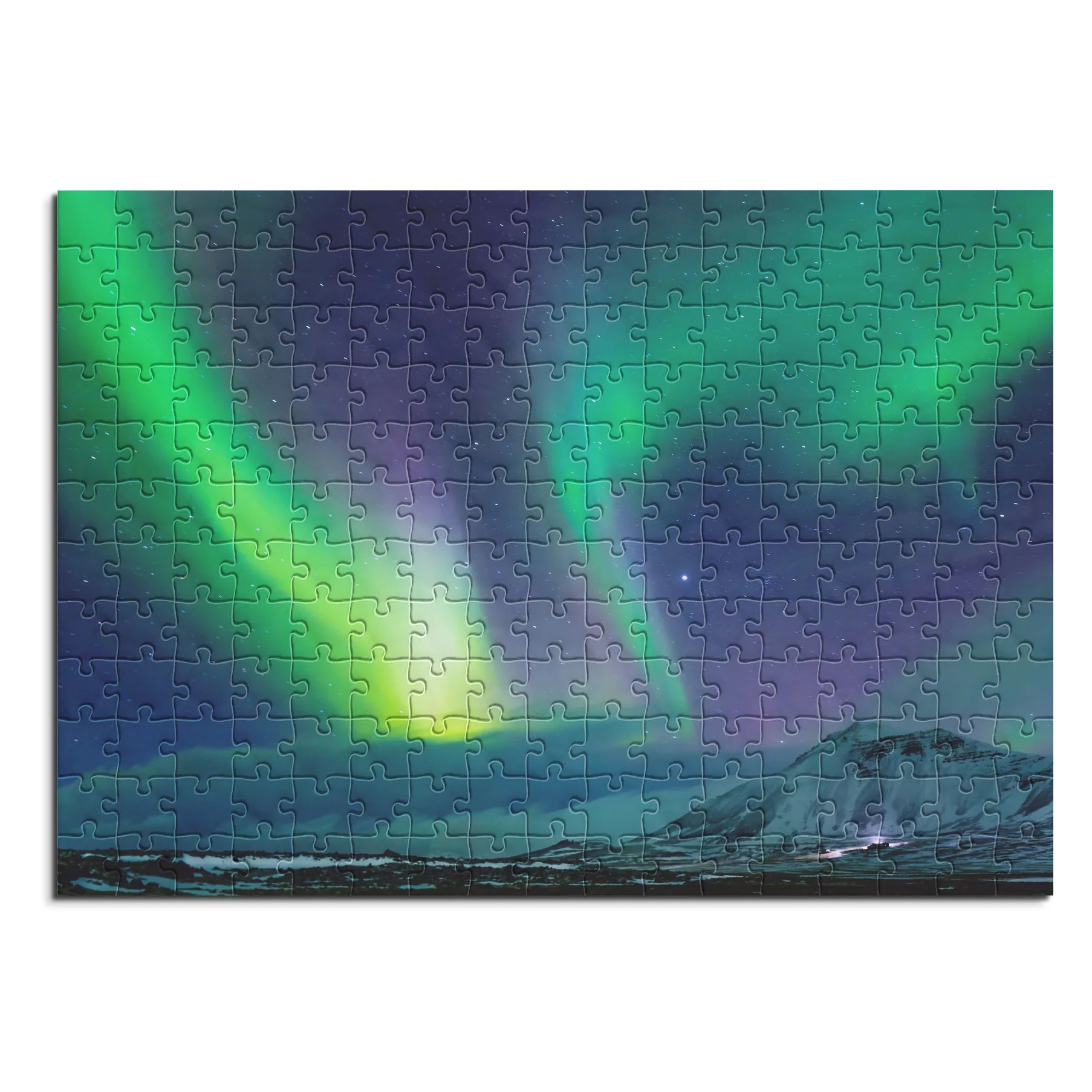 Aurores boréales dans le ciel nocturne