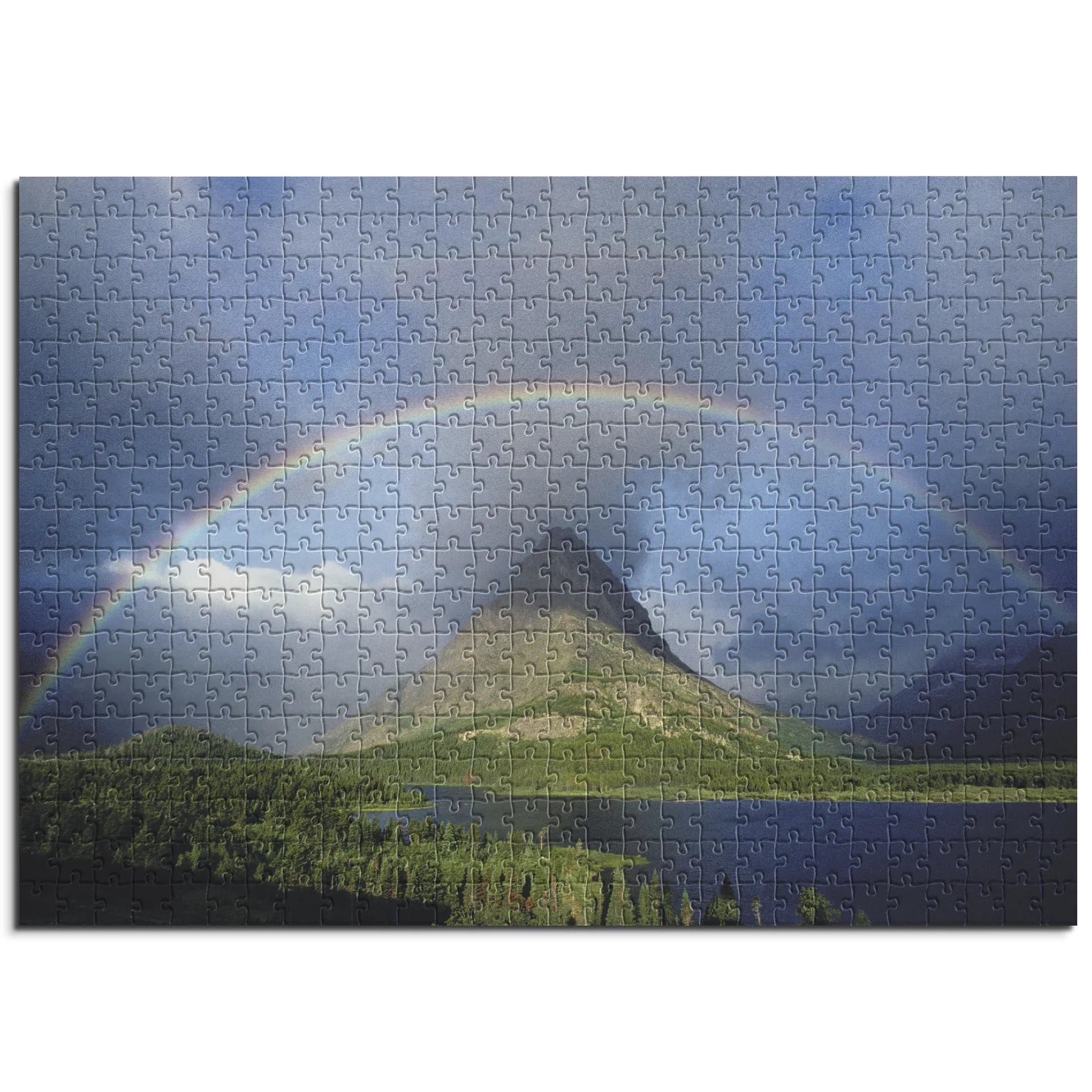 Regenbogen über Berg