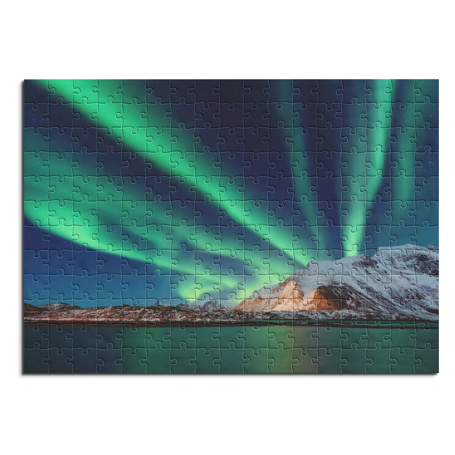 Nordlicht über Fjorden